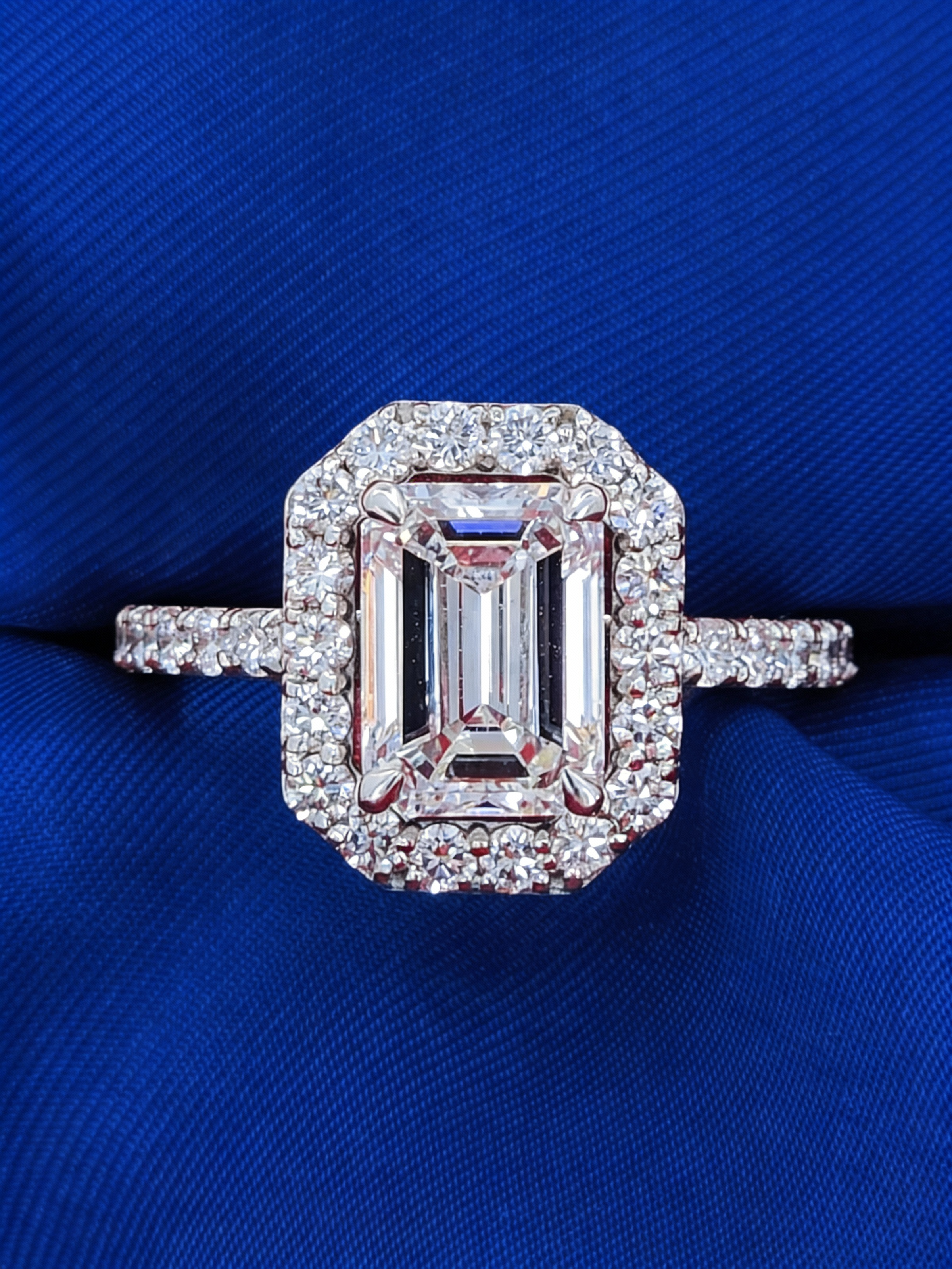Emerald Cut Lab Grown Halo Band Diamond
